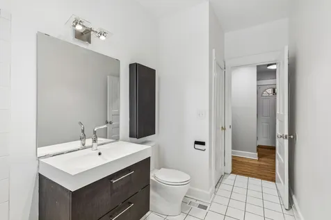 3801 North Wilton Avenue Chicago IL 60613
