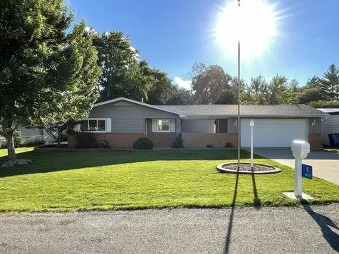 9 Hilltop Drive Streator IL 61364
