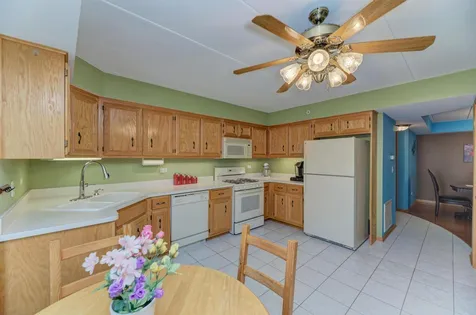 9420 South Melvina Avenue Oak Lawn IL 60453