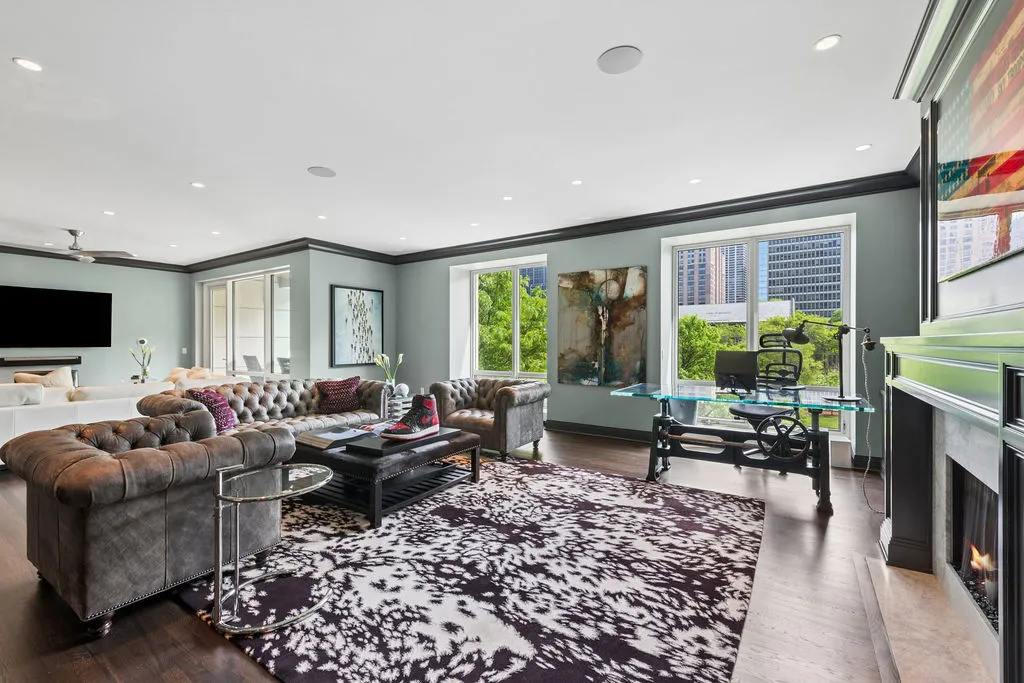 840 North Lake Shore Drive Chicago IL 60611