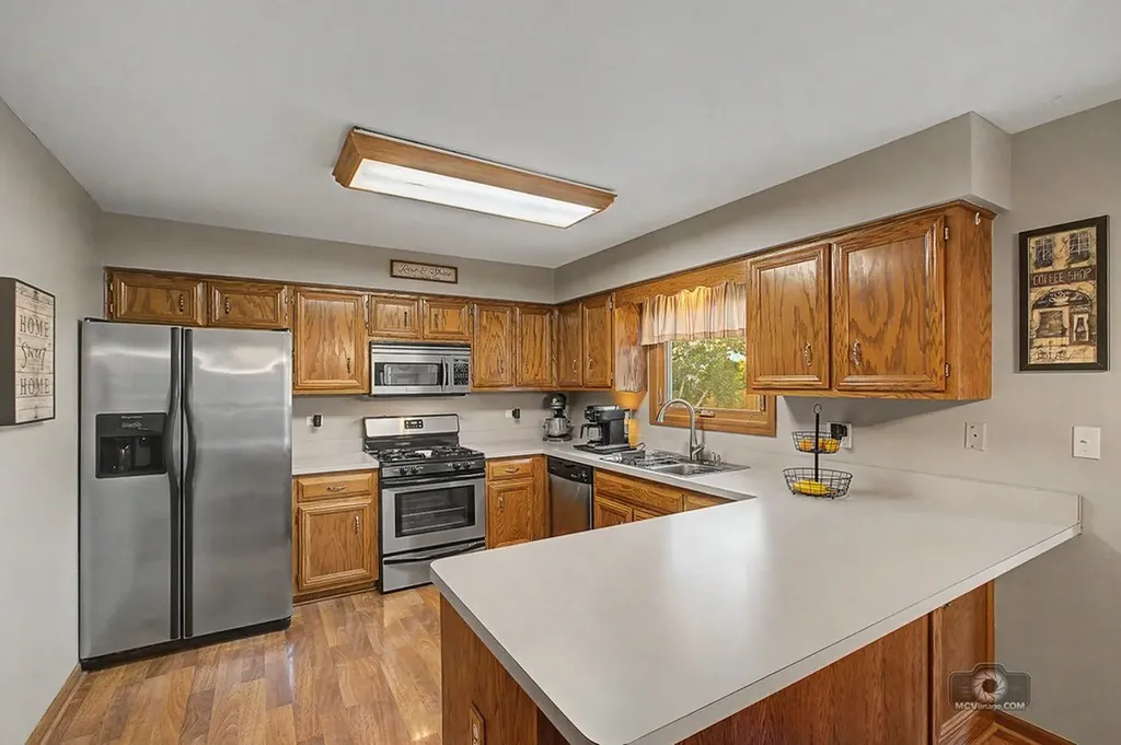 1904 Brighton Lane Plainfield IL 60586