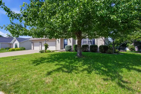 613 Sycamore Drive St. Joseph IL 61873