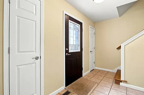 613 Sycamore Drive St. Joseph IL 61873