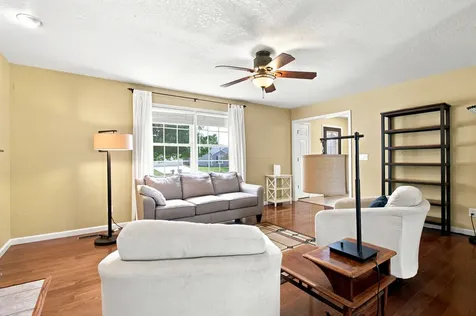 613 Sycamore Drive St. Joseph IL 61873