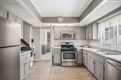531 Lake Street Crystal Lake IL 60014