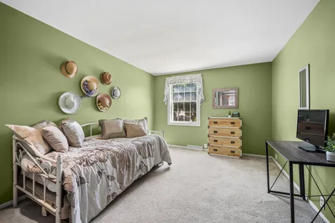 531 Lake Street Crystal Lake IL 60014