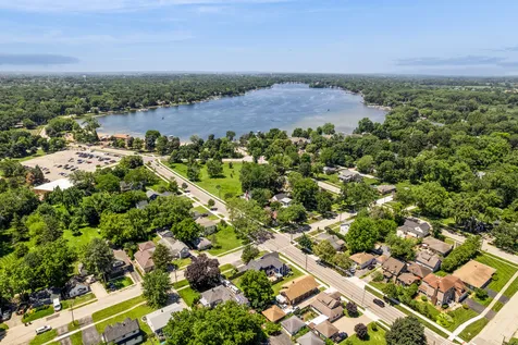 531 Lake Street Crystal Lake IL 60014