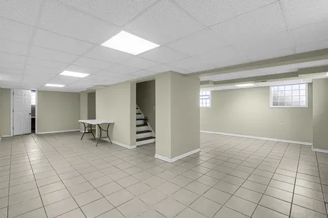 11924 Longwood Drive Blue Island IL 60406