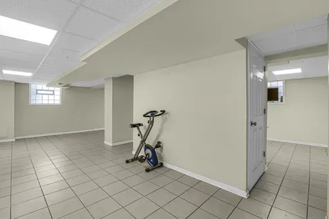 11924 Longwood Drive Blue Island IL 60406