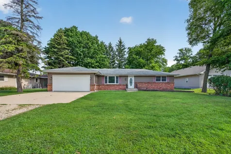 307 West Lincoln Avenue Gardner IL 60424
