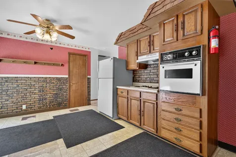 307 West Lincoln Avenue Gardner IL 60424