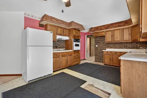 307 West Lincoln Avenue Gardner IL 60424