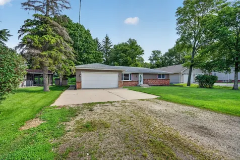 307 West Lincoln Avenue Gardner IL 60424