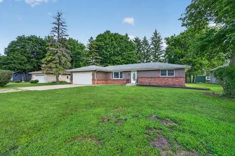 307 West Lincoln Avenue Gardner IL 60424