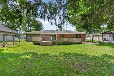307 West Lincoln Avenue Gardner IL 60424