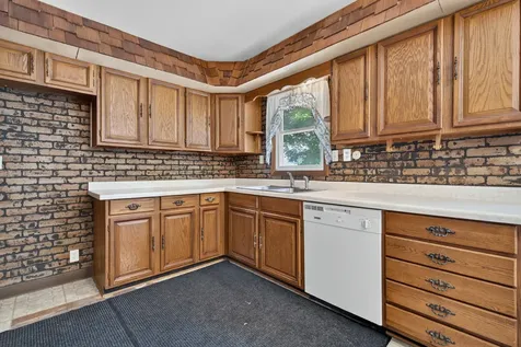 307 West Lincoln Avenue Gardner IL 60424