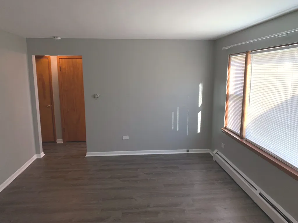 4435 Eberly Avenue Brookfield IL 60513
