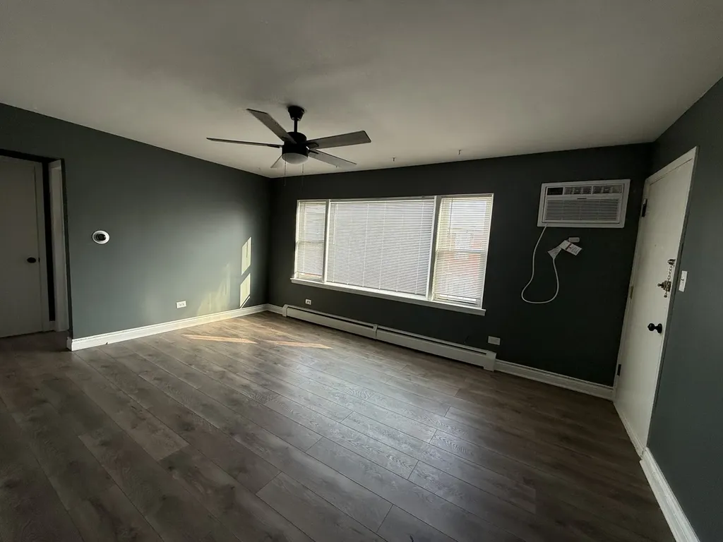 4435 Eberly Avenue Brookfield IL 60513