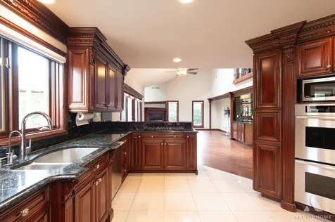 1290 119TH Street Lemont IL 60439