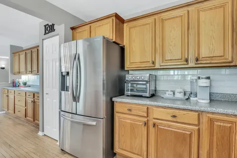 319 Deer Lake Drive Hainesville IL 60030
