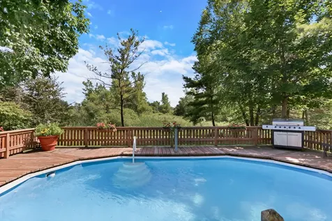 319 Deer Lake Drive Hainesville IL 60030