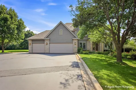 8420 Saint Moritz Drive Spring Grove IL 60081