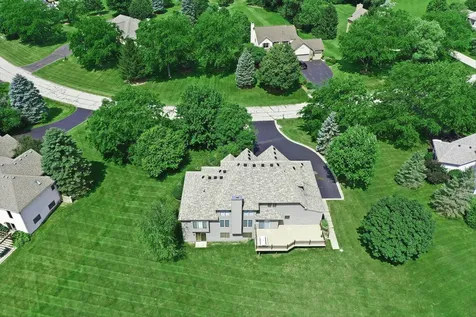8420 Saint Moritz Drive Spring Grove IL 60081