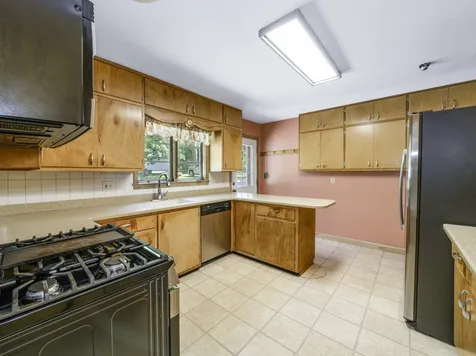 1999 Columbus Street Ottawa IL 61350