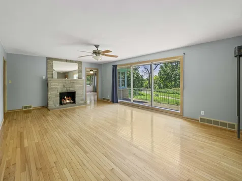 1999 Columbus Street Ottawa IL 61350