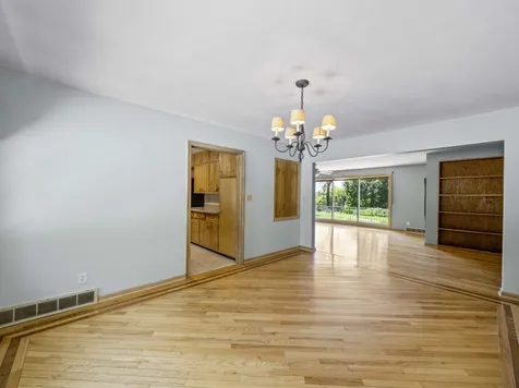 1999 Columbus Street Ottawa IL 61350