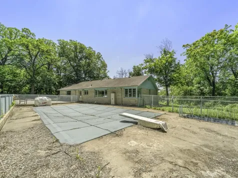 1999 Columbus Street Ottawa IL 61350