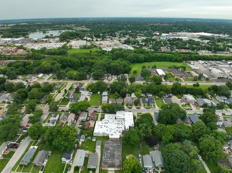 947 Mason Avenue Aurora IL 60506