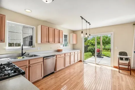 2024 Harrison Avenue Mundelein IL 60060