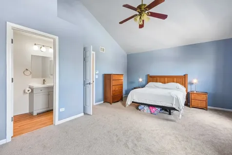 2024 Harrison Avenue Mundelein IL 60060
