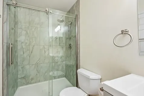 2024 Harrison Avenue Mundelein IL 60060