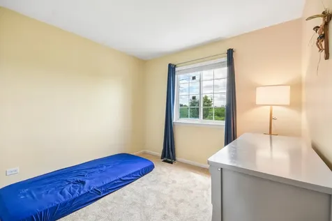 2024 Harrison Avenue Mundelein IL 60060