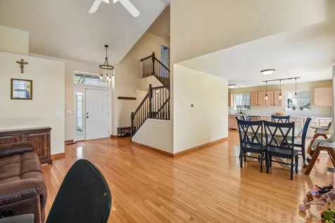 2024 Harrison Avenue Mundelein IL 60060