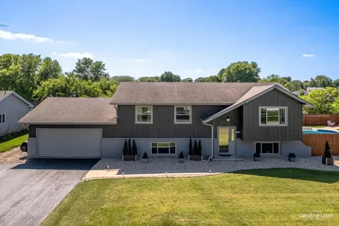 531 North Sycamore Street Hinckley IL 60520