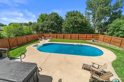 531 North Sycamore Street Hinckley IL 60520