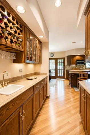 6904 Irish Court Darien IL 60561