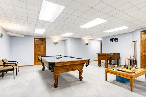 6904 Irish Court Darien IL 60561