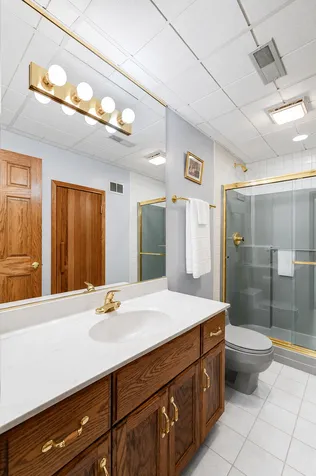 6904 Irish Court Darien IL 60561