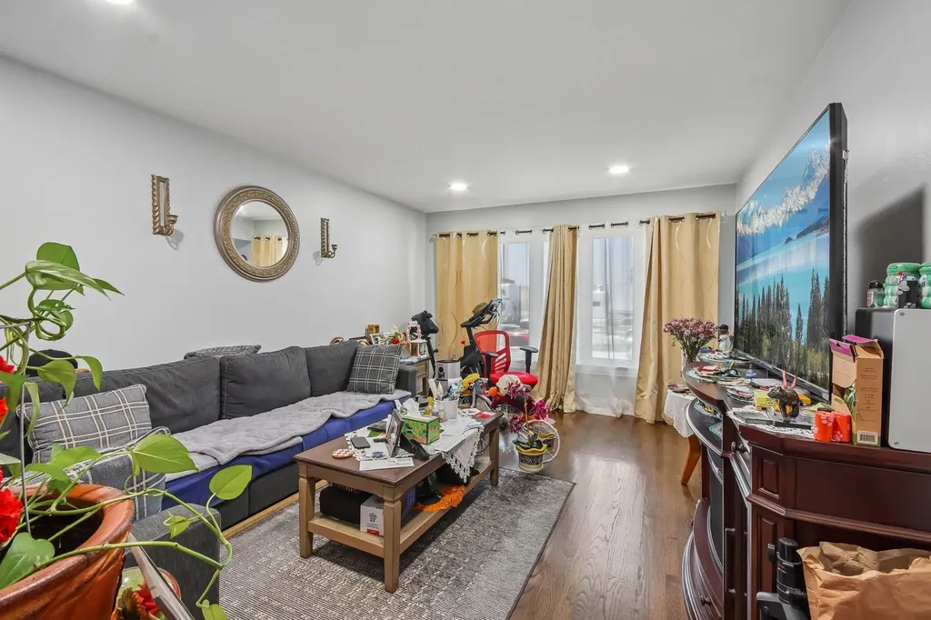 5011 South Kilbourn Avenue Chicago IL 60632