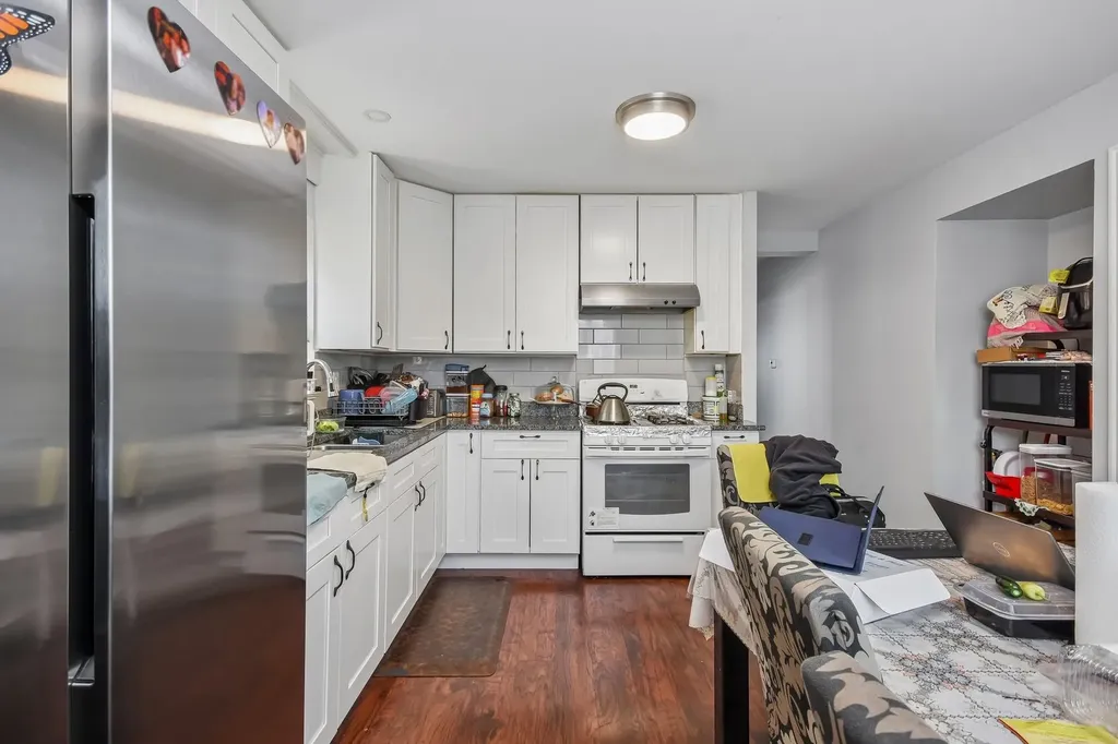 5011 South Kilbourn Avenue Chicago IL 60632