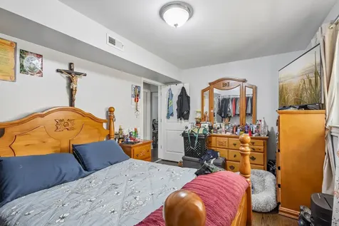 5011 South Kilbourn Avenue Chicago IL 60632