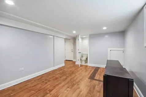 5011 South Kilbourn Avenue Chicago IL 60632