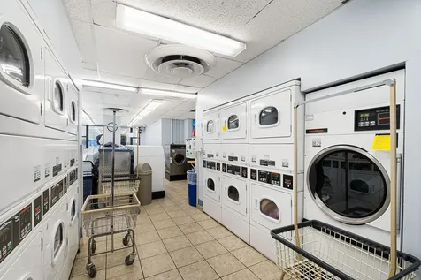 5455 North Sheridan Road Chicago IL 60640