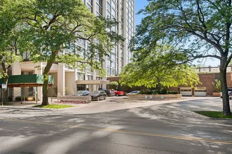 5455 North Sheridan Road Chicago IL 60640