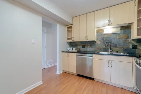 135 Brandywine Court Vernon Hills IL 60061