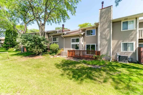 135 Brandywine Court Vernon Hills IL 60061